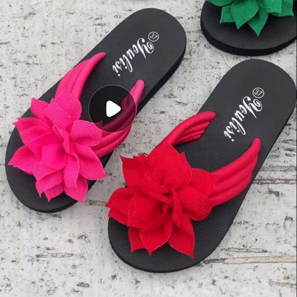 Women's Red Floral Sandals - Picture 3 of 6